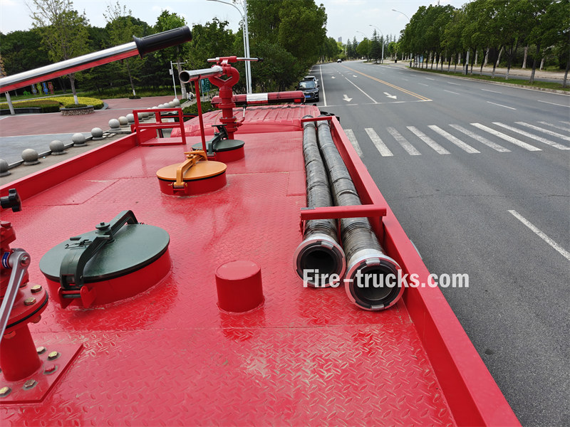 ISUZU fire engine top view