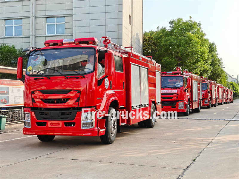 isuzu FVR wate foam fire fighting vehicle isuzu FVR wate foam fire fighting vehicle