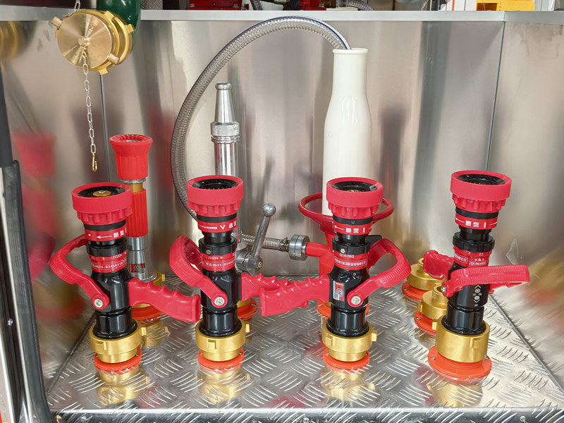 water/foam guns