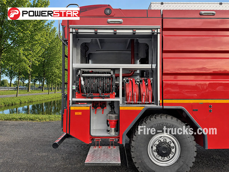 Foam fire fighting vehicle firefighting equipment