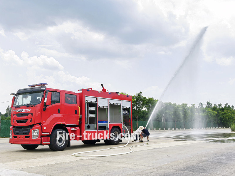 ISUZU GIGA resuce fire truck