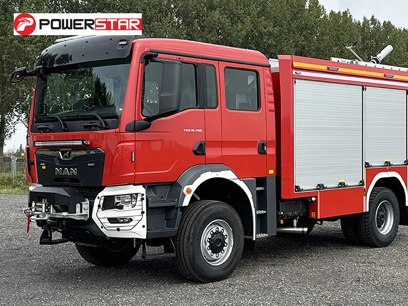 High Quality MAN Rescue Fire Pumper Truck 4x4 4400L Water Foam 290HP Euro 5 with 22000lbs Winch for Philippines Bus Fire Rescue