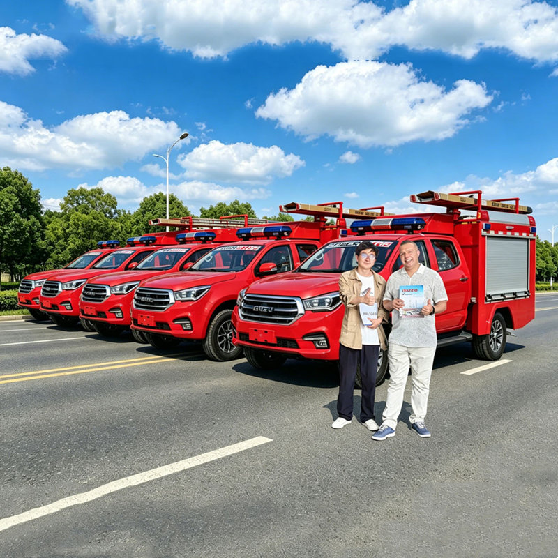 Moldova customer inspect ISUZU pickup rescue fire fighting truck